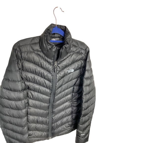 The North Face Womens Trevail 800 Down Jacket - Picture 5 of 10